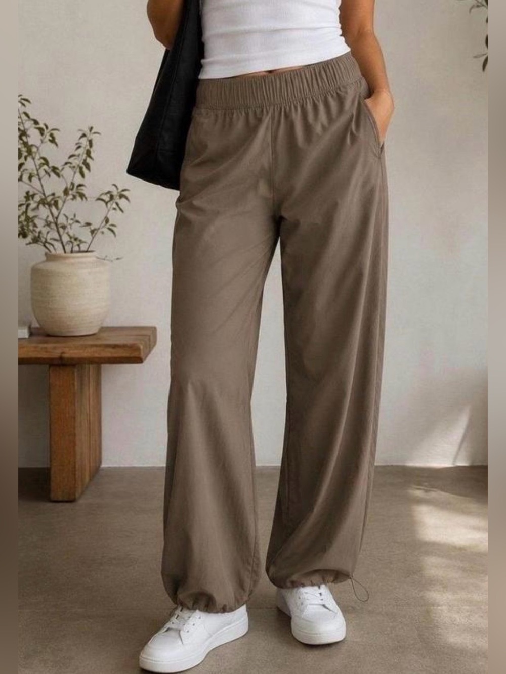 Athleta Rise Pants Brown Women's Large Travel Athleisure Water resistant